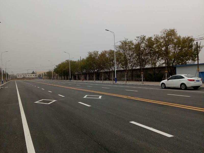 宋元瓷規(guī)劃二路道路、綠化及配套設(shè)施實(shí)景圖